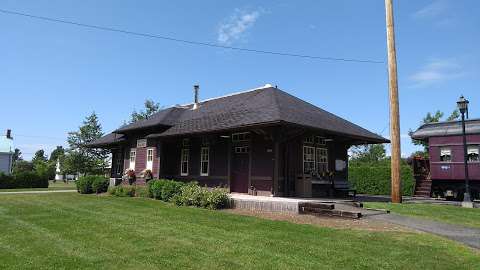 Shogomoc Train Station Shogomoc Train Station